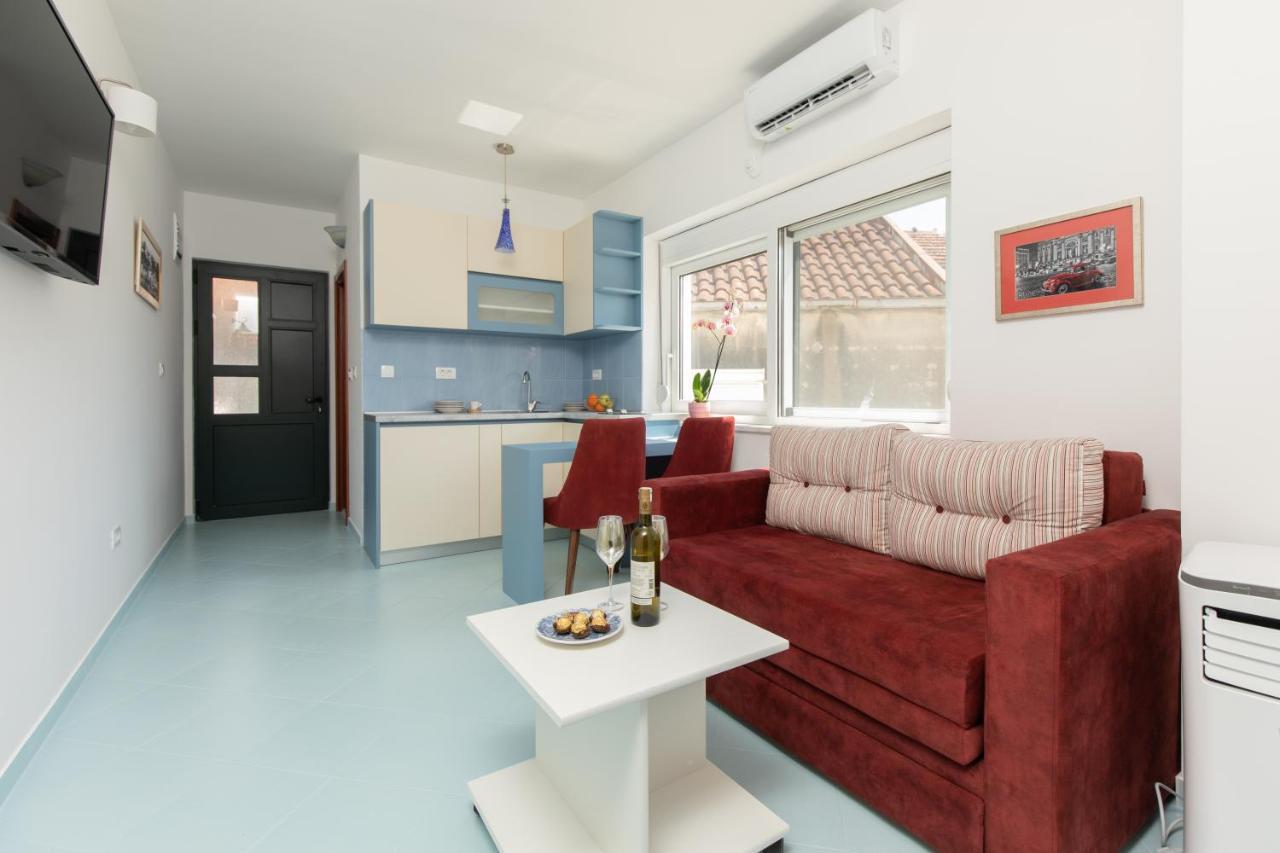 Apartmani Pravilovic Херцег Нови Екстериор снимка