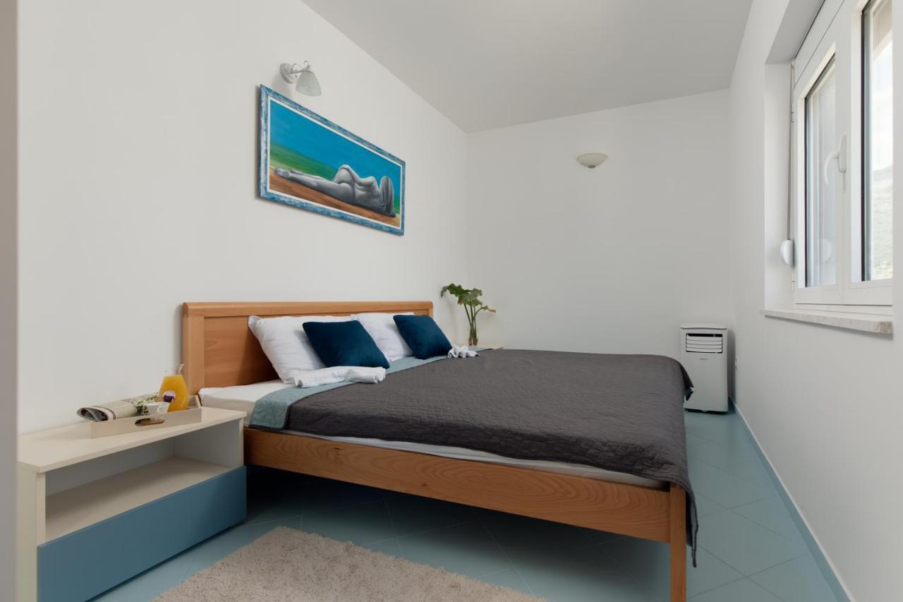 Apartmani Pravilovic Херцег Нови Екстериор снимка