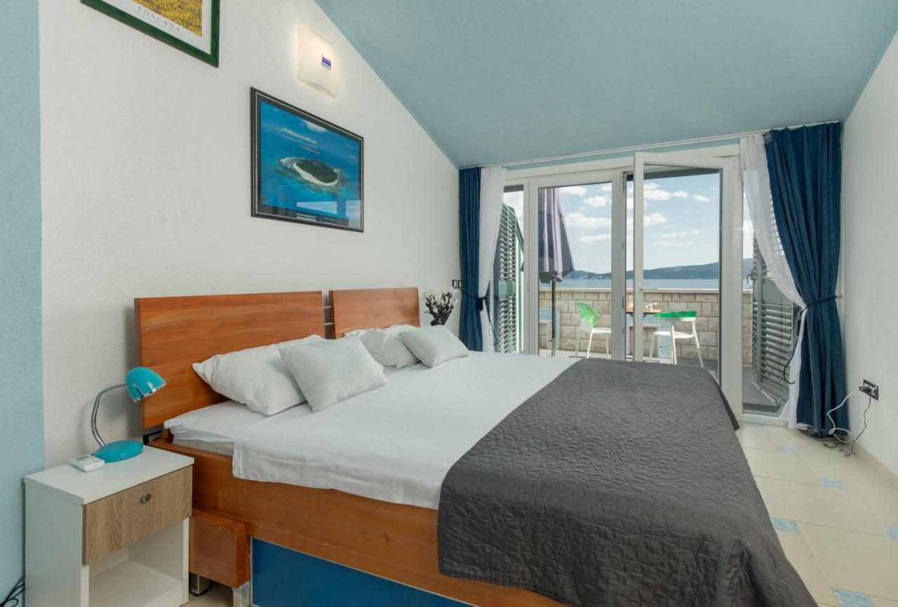 Apartmani Pravilovic Херцег Нови Екстериор снимка