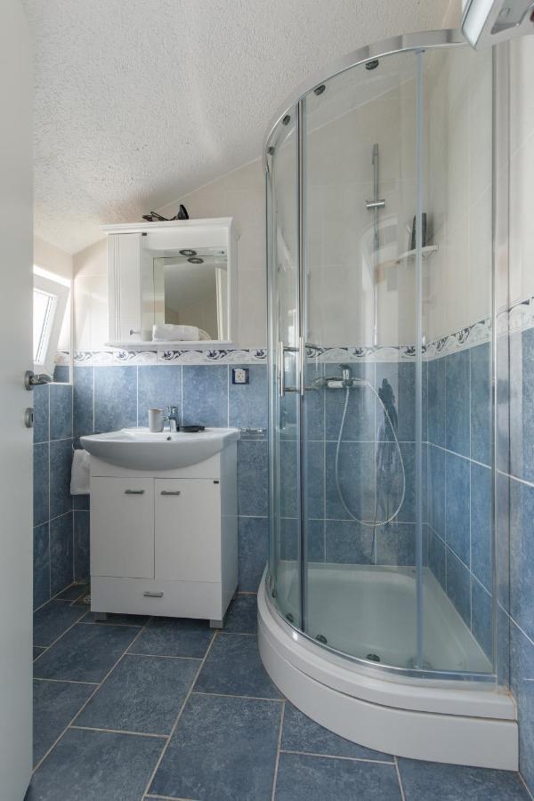 Apartmani Pravilovic Херцег Нови Екстериор снимка